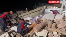 Şanlıurfa'da Deprem Sonucu Ev Çöktü: 2 Ölü, 8 Yaralı