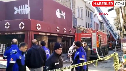 İzmir Kemeraltı'nda Hediyelik Eşya Dükkanında Yangın Çıktı