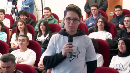 Alper Gezeravcı, astronot olmanın şifrelerini Gebzeli öğrencilerle paylaştı