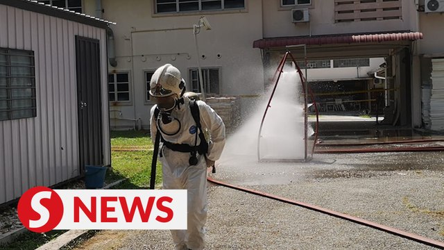 Tense moment in Perak Dept of Minerals and Geosciences ammonia leak, no casualties
