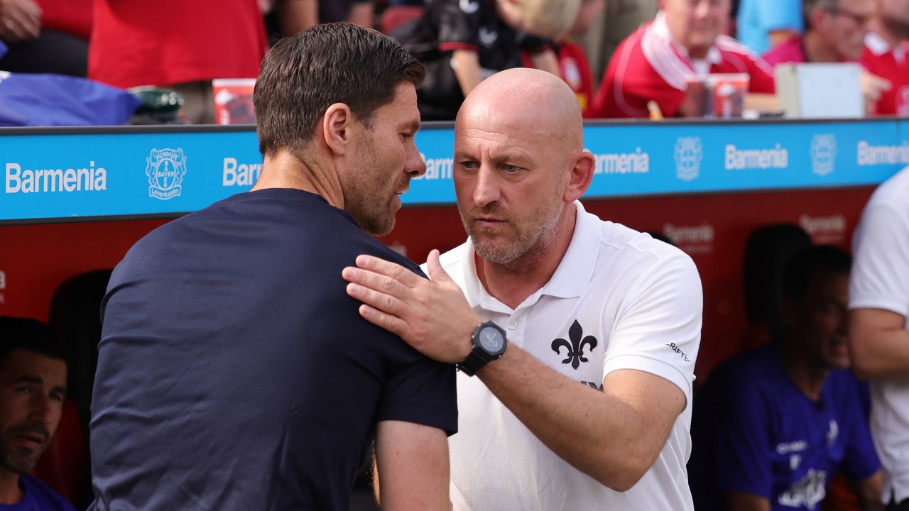 Lieberknecht über Leverkusen: 'Es kommt eine außergewöhnliche Mannschaft auf uns zu'