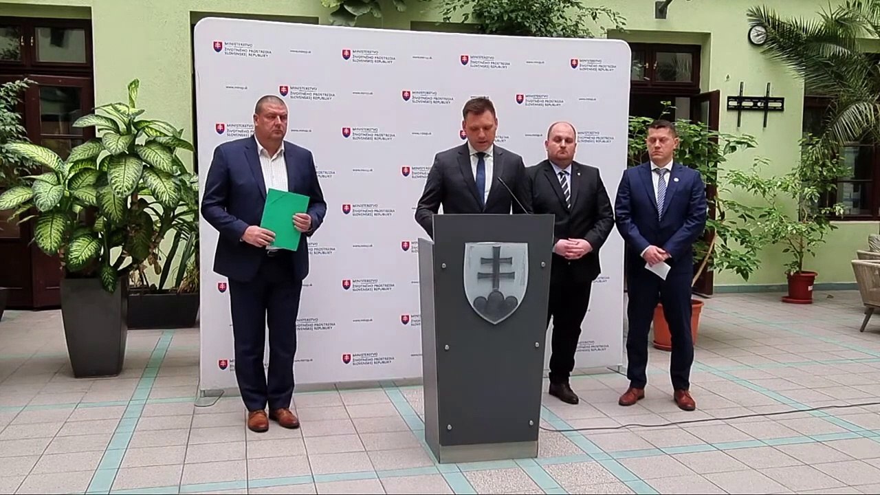 ZÁZNAM: Taraba: Ochrana životného prostredia neznamená kladenie prekážok zamestnávateľom
