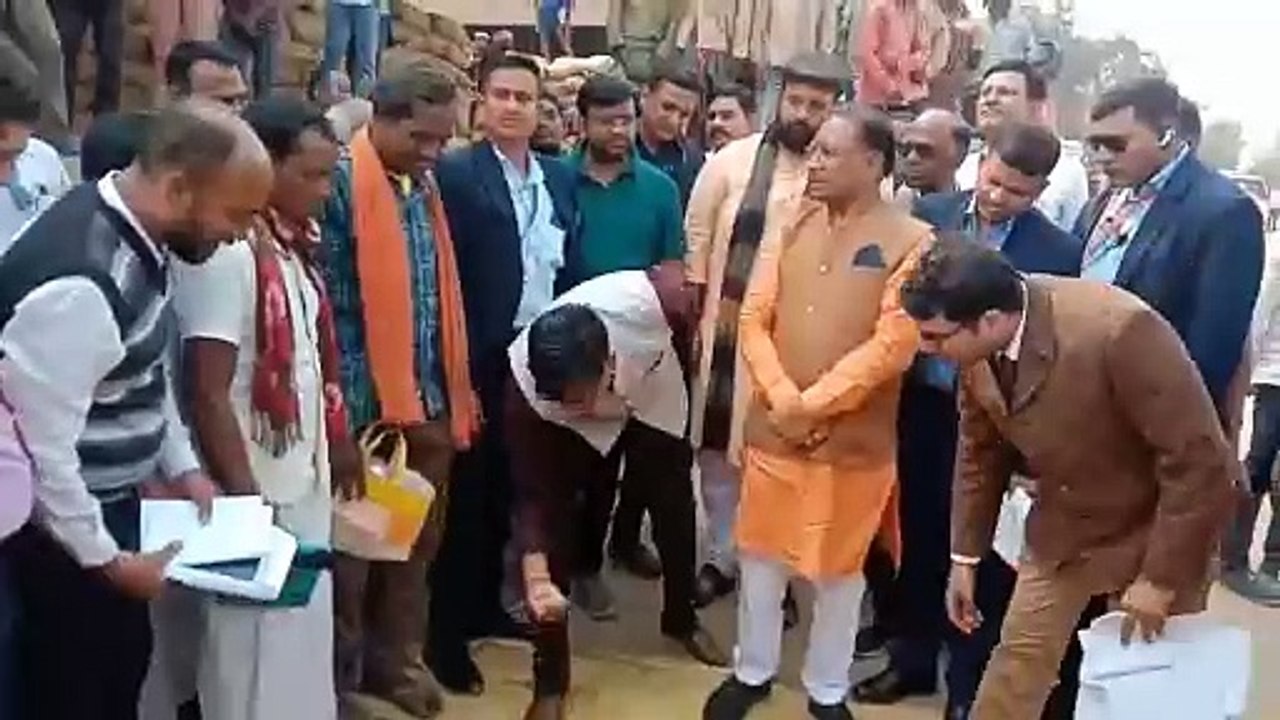 छत्तीसगढ़ के मुख्यमंत्री साय ने धान खरीदी केंद्...