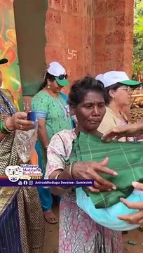 Volunteers distribute hygiene kits & other materials to villagers-Kolhapur Medical & Healthcare Camp
