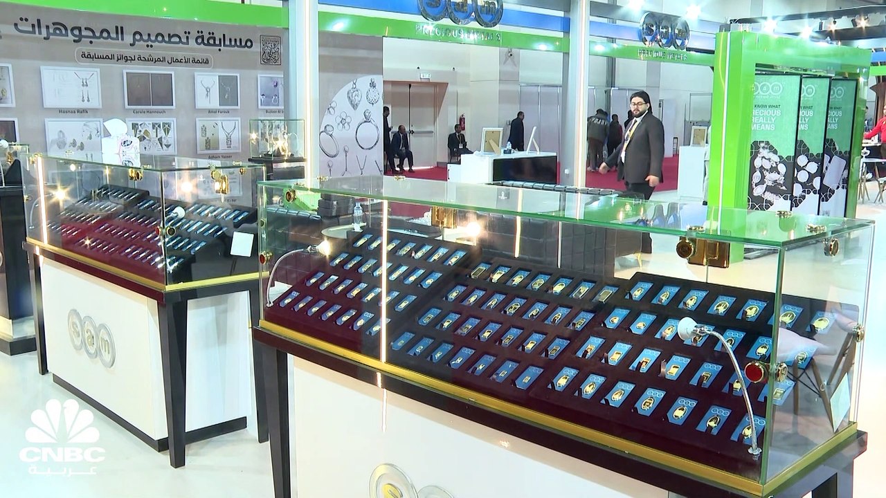 تذبذب الأسعار يدفع بعض تجار الذهب لإيقاف البيع...