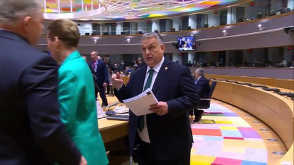 Los líderes UE acuerdan por unanimidad la ayuda de 50.000 millones a Ucrania