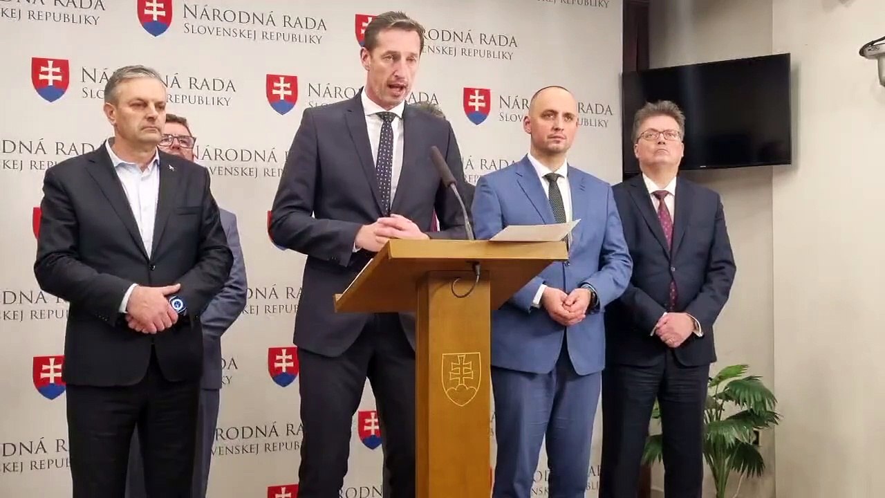 ZAZNAM: KDH: Vláda neplní predvolebné sľuby, neprináša riešenia ani pokoj v krajine