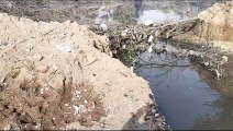 गंदे पानी की बंध रही पाल, निचले इलाकों में अब भी पड़ा पानी