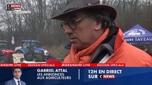 Surprise : En plein direct depuis un blocage sur l'A1, ce midi dans Morandini Live, un agriculteur décide de montrer ses fesses aux téléspectateurs de CNews !