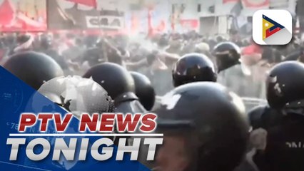 Protesters clash with police in Argentina