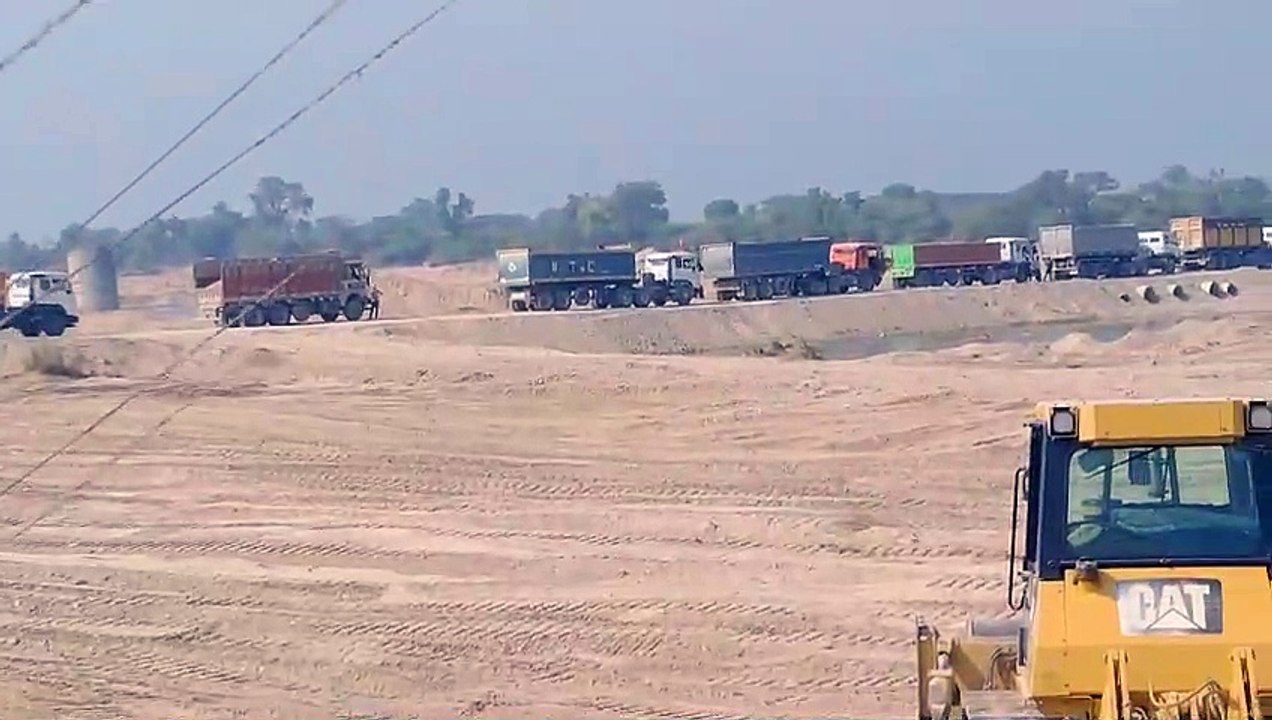 बनास नदी में बजरी परिवहन पर रोक: 16 लाख टन बजरी...