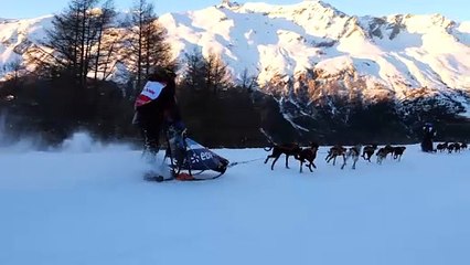 Saison 8 -  Episode 11 - Pilotes des neiges