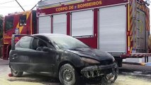 Peugeot pega fogo e mobiliza Corpo de Bombeiros no Universitário