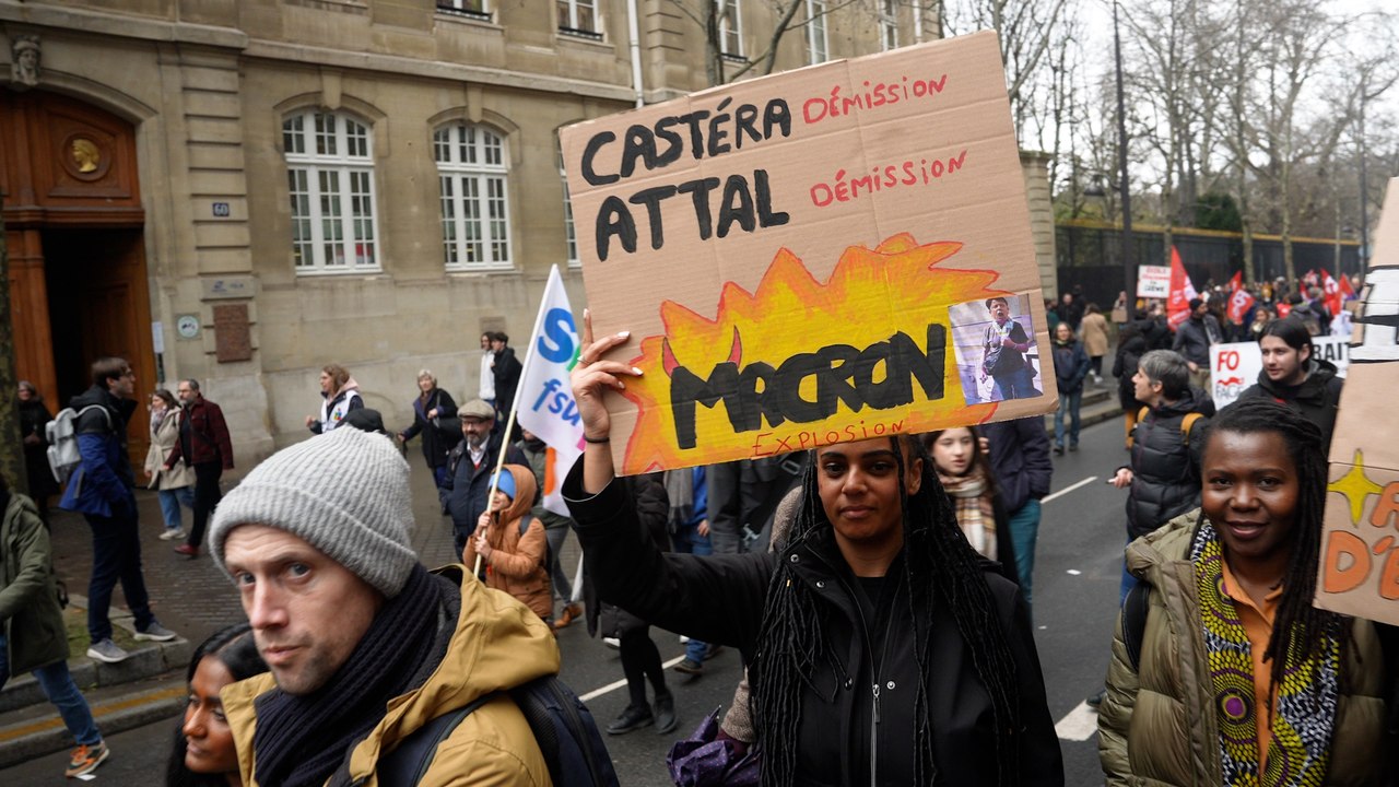 « C'est Gaston Lagaffe » : Dans le cortège parisien, les profs critiquent allègrement leur nouvelle ministre Amélie Oudéa-Castéra