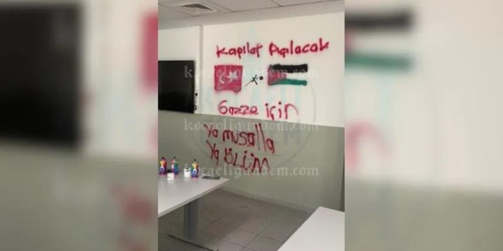 Kocaeli'de ABD'li fabrikayı basıp işçileri rehin aldı