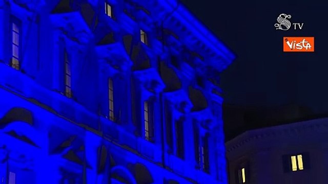 Palazzo Madama, facciata blu per giornata nazionale delle vittime civili delle guerre