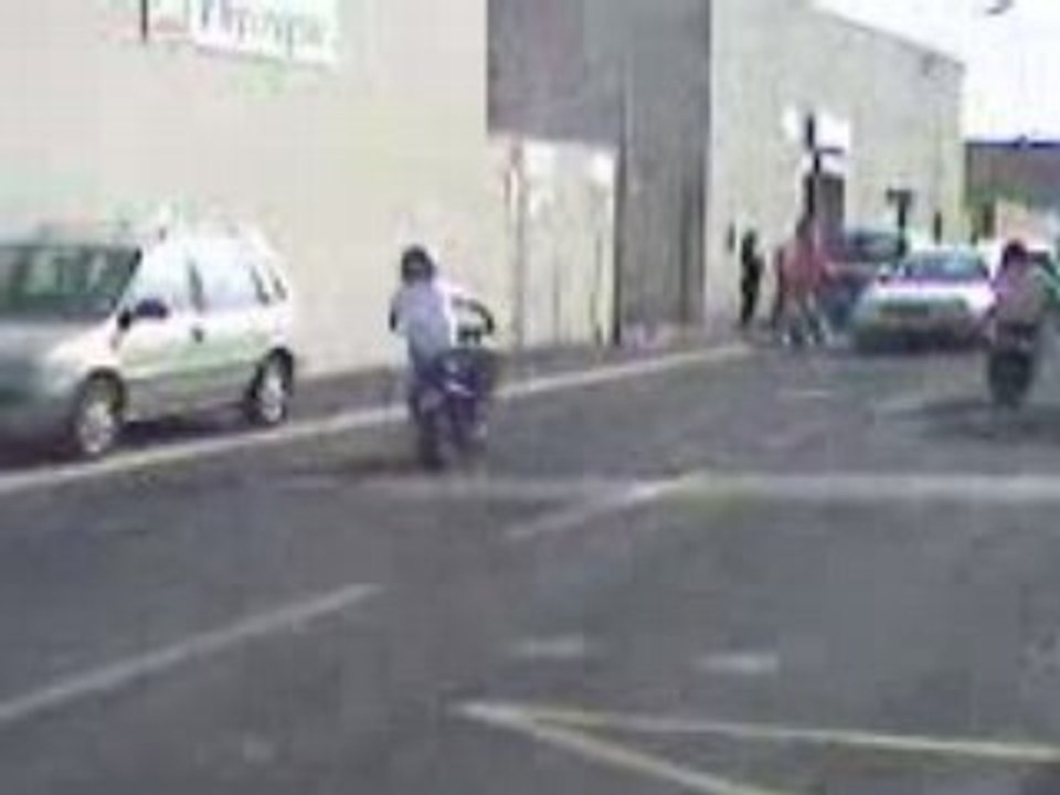 scoot