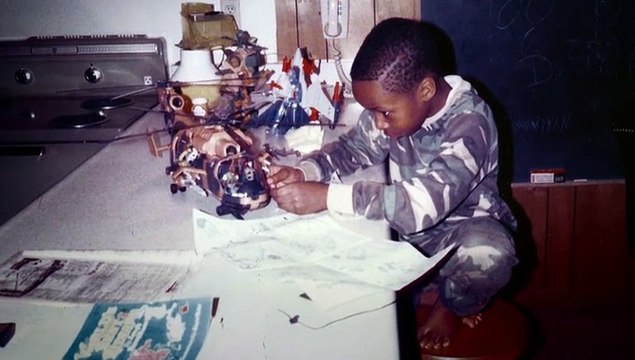 Finding Your Roots with Henry Louis Gates, Jr. - S07E10 - Laughing on the Inside