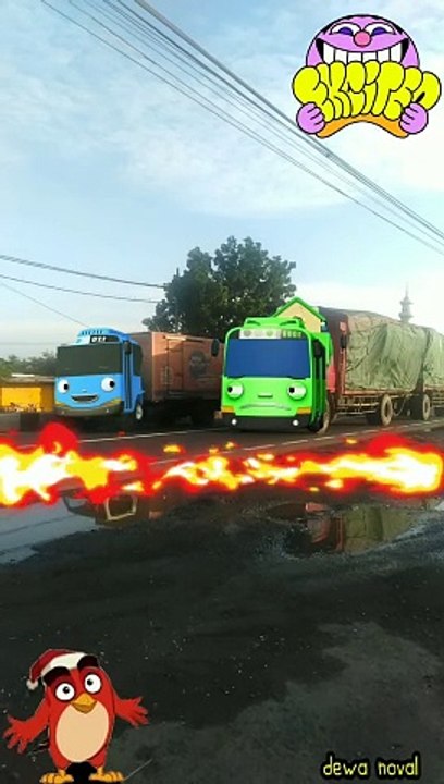 truk gandeng jadi tayo hijau