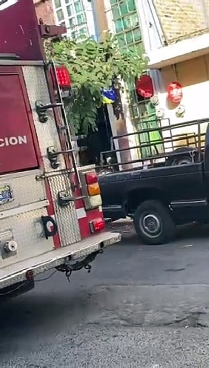 Gran alarma vivieron vecinos de la colonia Lomas de Oriente por un incendio en una casa