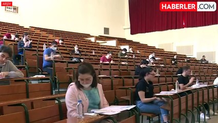 Şimşek'ten üniversite öğrencilerine uyarı: Banka hesaplarını kara para aklayanlara kullandıranlar hapis cezası alabilir