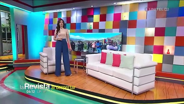 Ruta La Paz-Oruro: enfrentamientos entre bloqueadores y Policía deja heridos