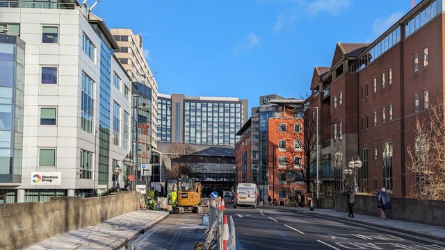 Leeds headlines 2 February: Plan ahead for Victoria Bridge closures