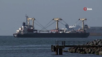 İstanbul Boğazı’nda 2 gemi çarpıştı