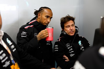Formule 1 : c’est officiel, Hamilton quitte Mercedes pour rejoindre Ferrari en 2025