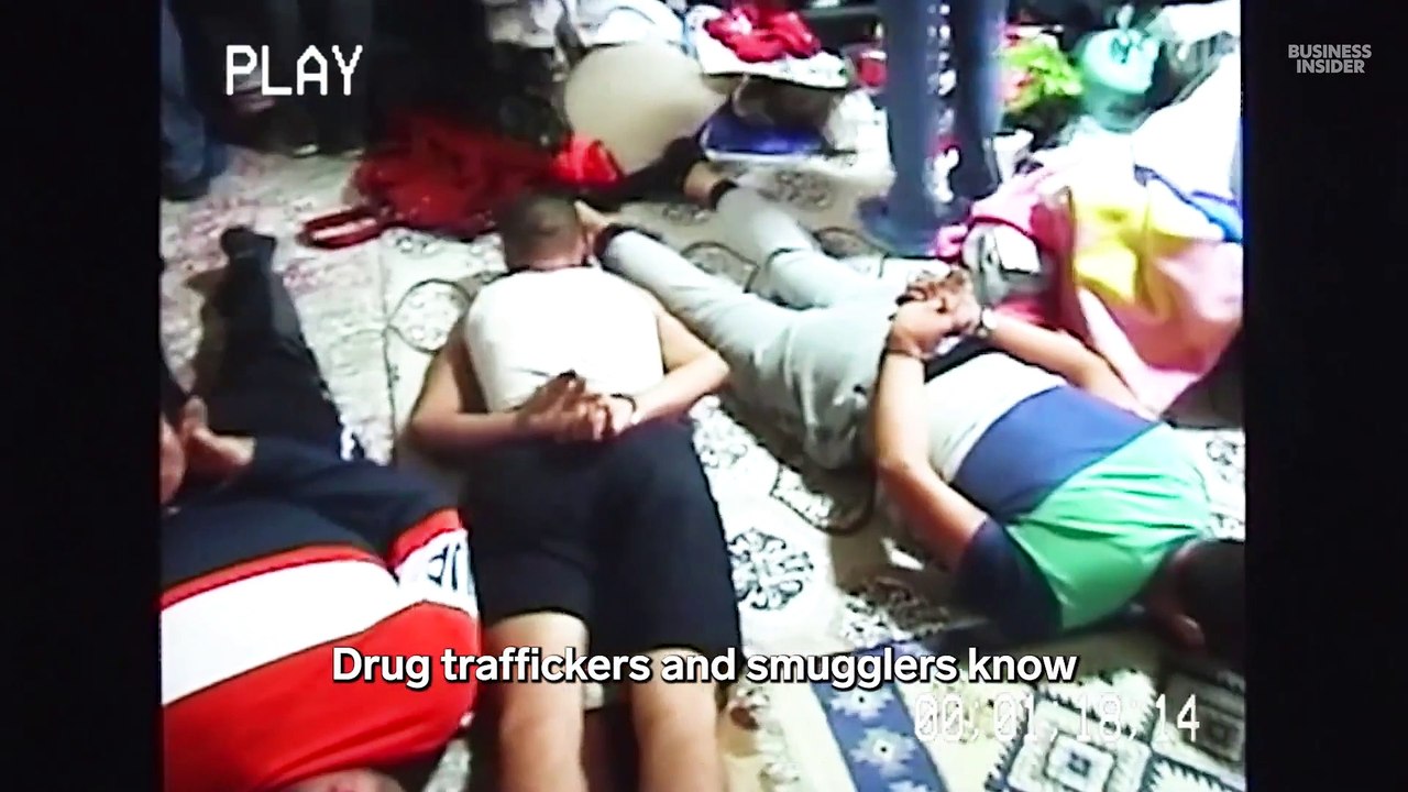 Former drug smugglers and undercover cops share how drug trafficking actually works