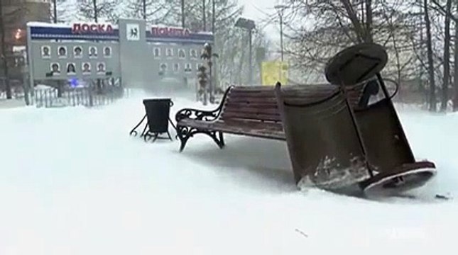 Tempesta di neve in Russia: raffiche di vento e temperature in calo a -33 gradi