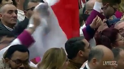 Télécharger la video: Papa Francesco: «Rinnovo la mia vicinanza al popolo giapponese»