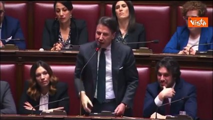 L’affondo di Conte su Meloni: «Lei è un Re Mida al contrario, tutto ciò che tocca lo distrugge»