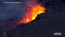 Islanda, le spettacolari immagini dal drone del vulcano in eruzione