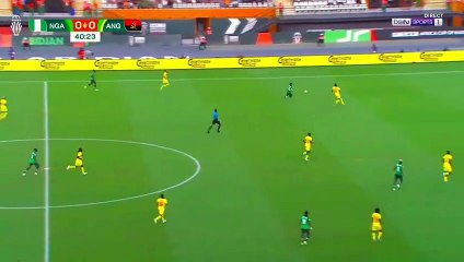 Incroyable but de Lookman : Nigeria prend l'avantage contre l'Angola ⚽