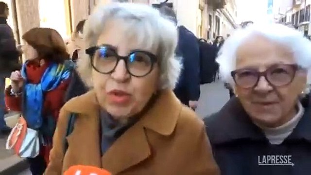 Gli auspici degli italiani per il 2024: «La pace nel mondo e più denaro»