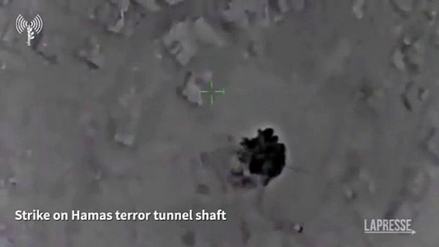 Missili contro obiettivi di Hamas: il video diffuso da Israele