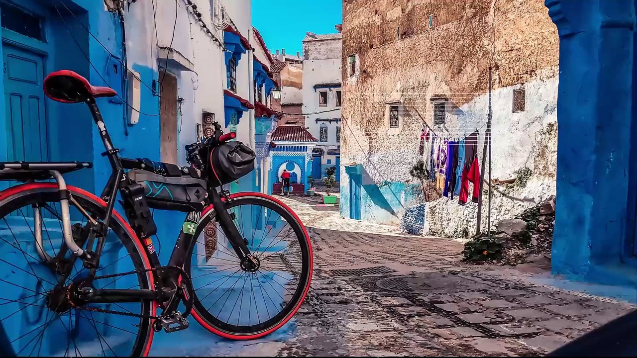 UNCONVENTIONAL TRAVELLERS 21
