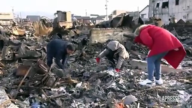 Terremoto in Giappone, si continua a scavare tra le macerie