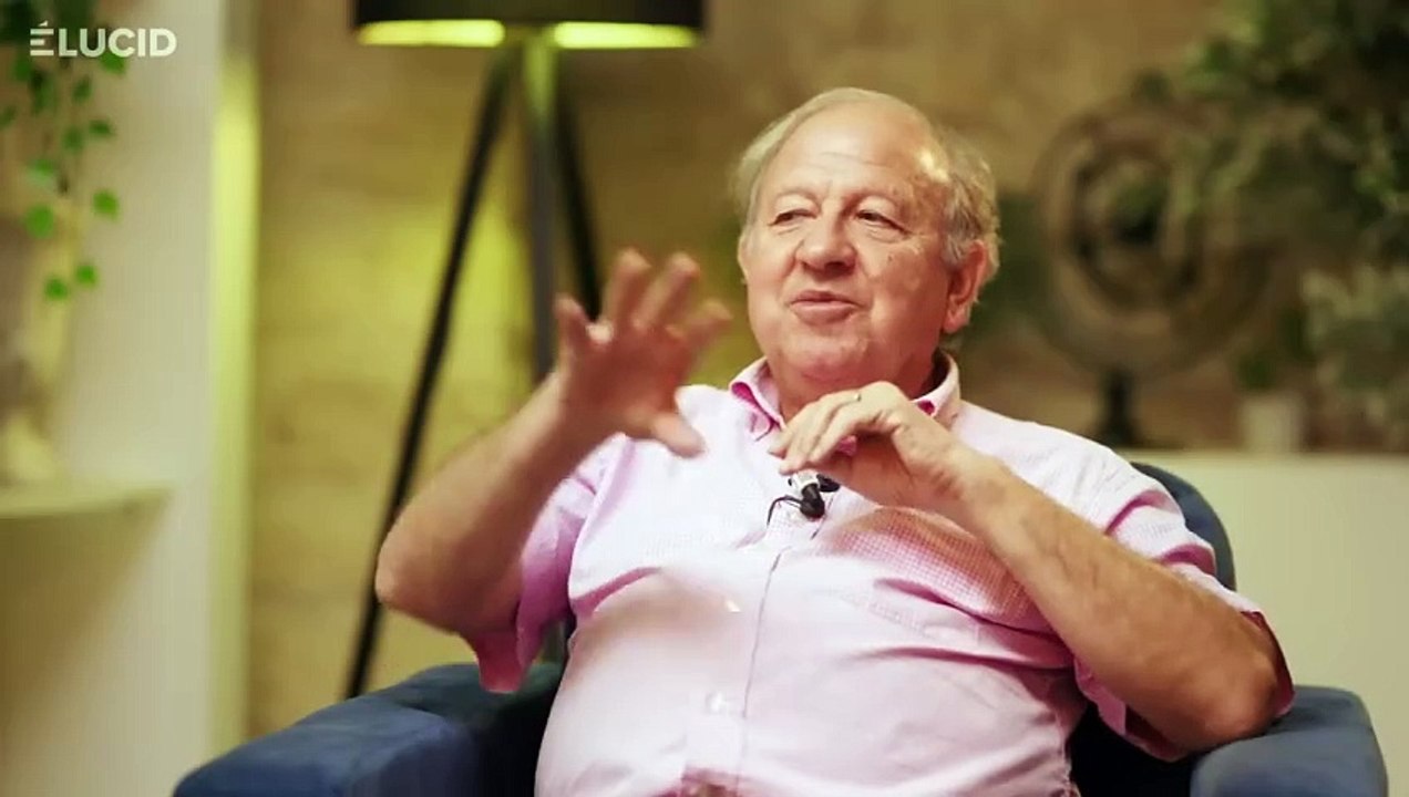 #Mélenchon et #LePen ne peuvent RIEN faire face à l'#UE !  - Henri Sterdyniak