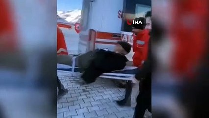 Ambulans helikopter yaşlı hasta için havalandı