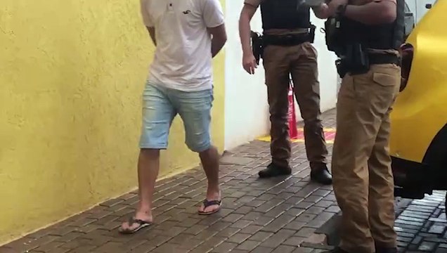 Homem enciumado é preso após atirar contra atual companheiro da Ex