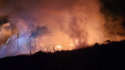 김해 농기계 창고에서 불..."쓰레기 태우다가" / YTN