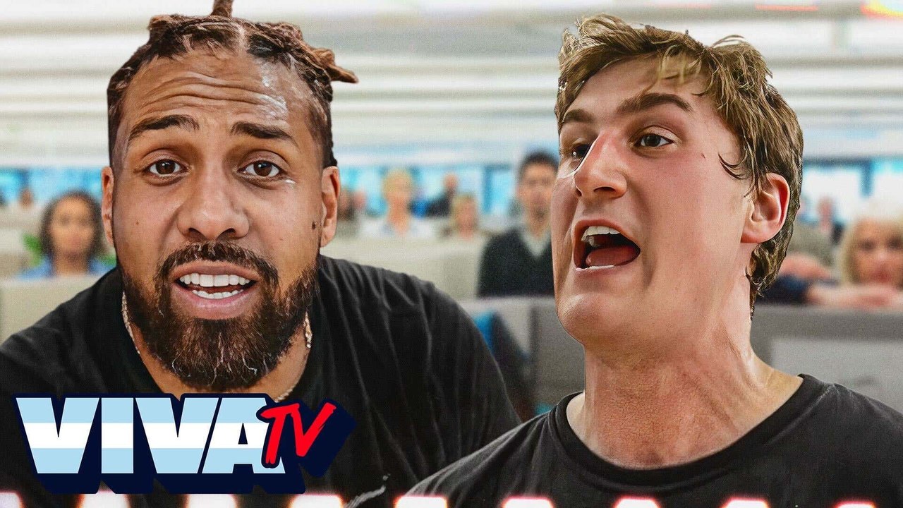Billy Football Brings CHAOS To Barstool Chicago | VIVA TV
