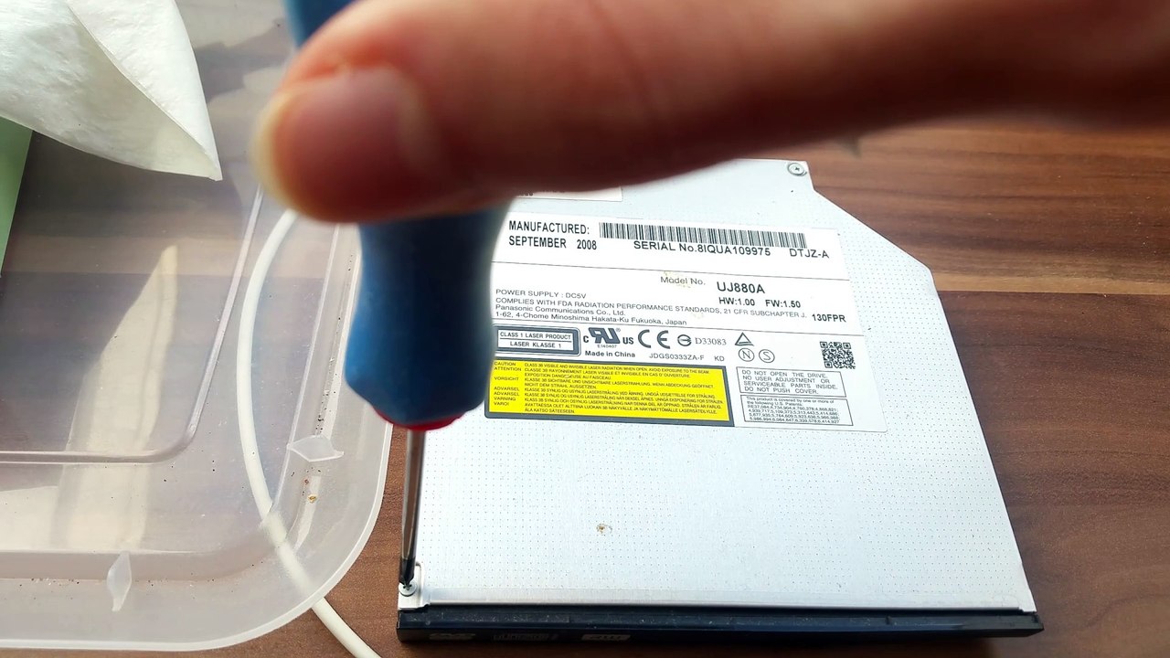 optical drive disassembly - Matsushita UJ800A