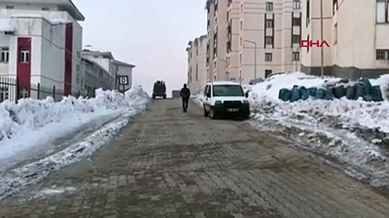 Hakkari'de deprem! Çevre iller de sarsıldı