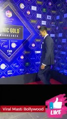 Kartik Aaryan spotted at an Iconic Gold Awards