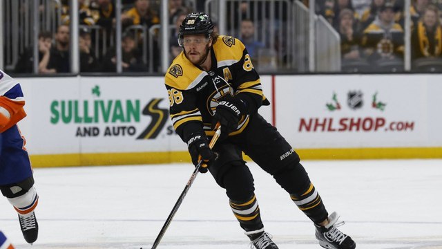 David Pastrnak of the Bruins wins the accuracy skill, or does he