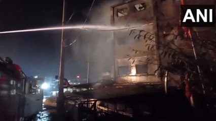 हिमाचल प्रदेश के सोलन में परफ्यूम फैक्ट्री में लगी भीषण आग, 1 की मौत, 31 लोग घायल