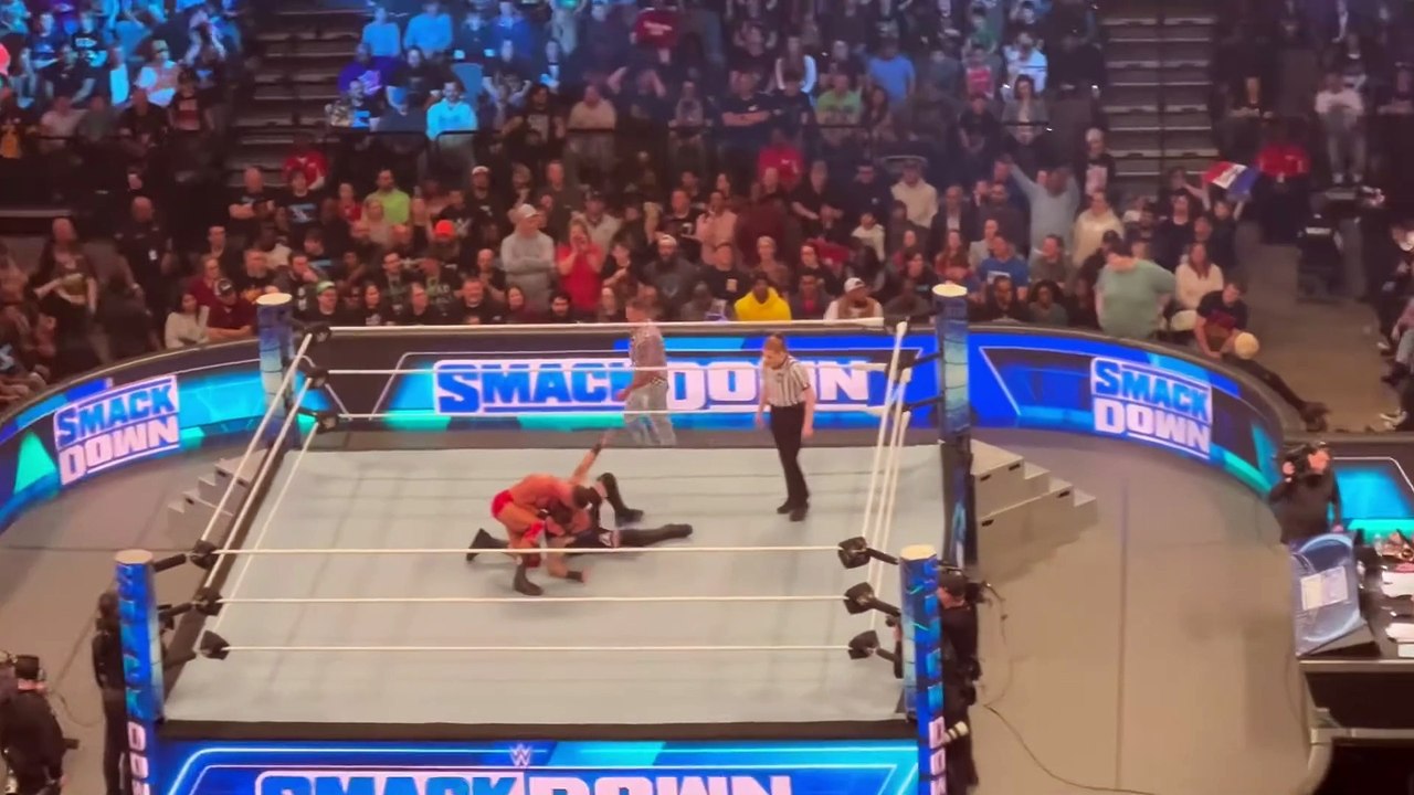 Austin Theory vs Kevin Owens Full Match WWE Smackdown 2/2/2024